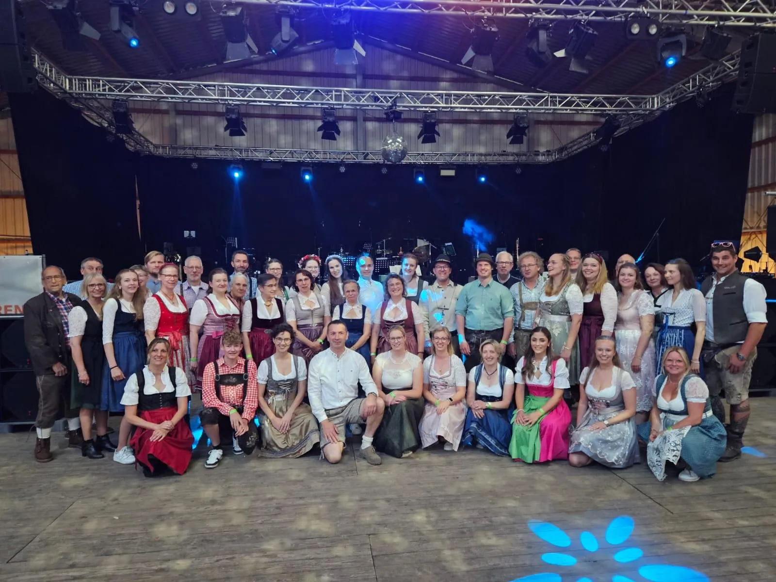 Musik, die Kinder bewegt: Benefizkonzert im Festzelt